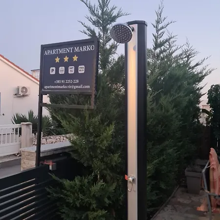 Apartment Lorena - 100m To The Vir